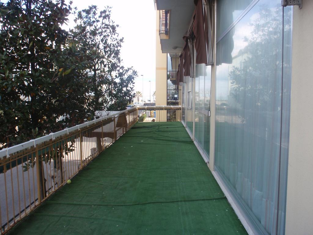 Hotel Glenn 里米尼 外观 照片